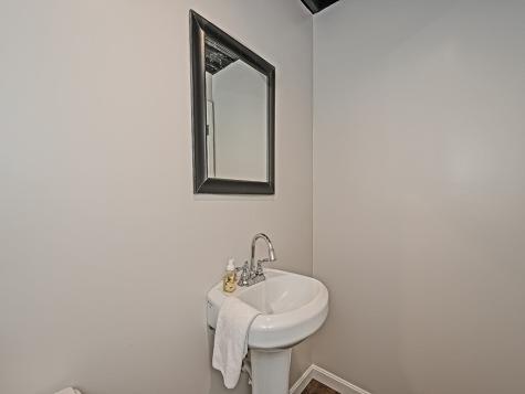 936 Martin Avenue Sharpsville PA 16150