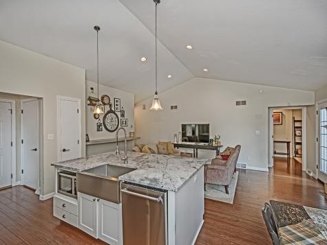 936 Martin Avenue Sharpsville PA 16150