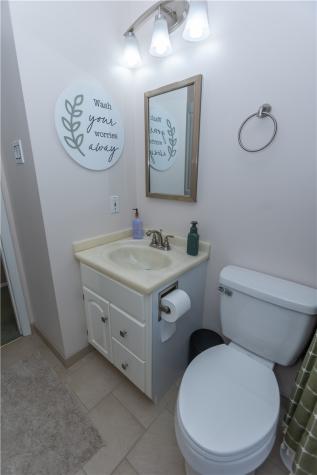 57 Norfolk Drive Robinson Township PA 15108