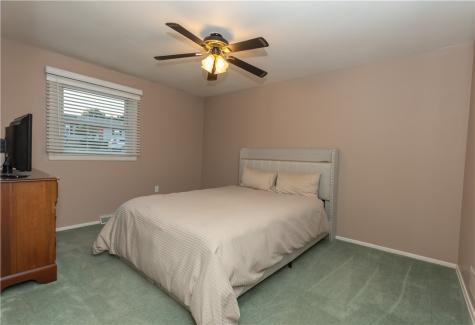 57 Norfolk Drive Robinson Township PA 15108