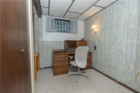 57 Norfolk Drive Robinson Township PA 15108
