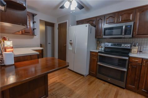 57 Norfolk Drive Robinson Township PA 15108
