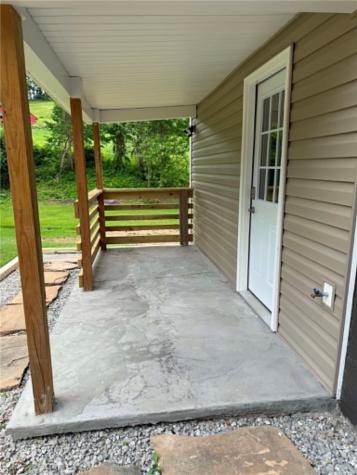 89 Old 51 Road Perry Township PA 15473
