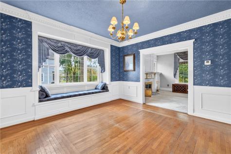 108 Western Avenue Houston PA 15342