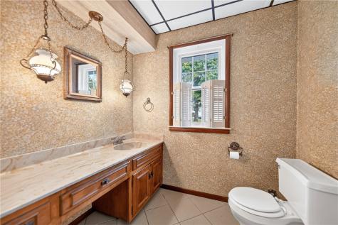 108 Western Avenue Houston PA 15342