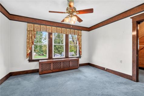 108 Western Avenue Houston PA 15342