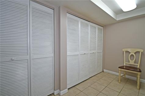 31 Thomas Street Crafton PA 15205