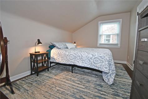 31 Thomas Street Crafton PA 15205
