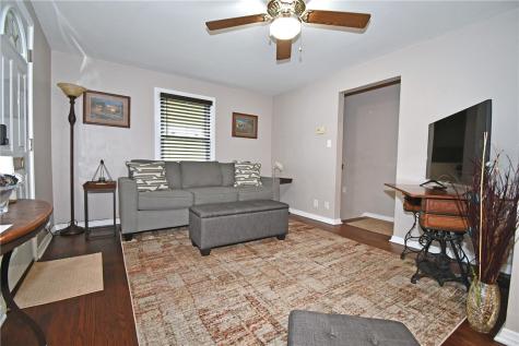 31 Thomas Street Crafton PA 15205