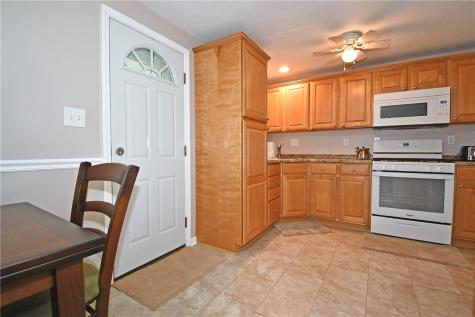 31 Thomas Street Crafton PA 15205