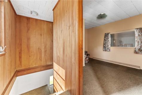 134 Main Street Markleysburg PA 15459