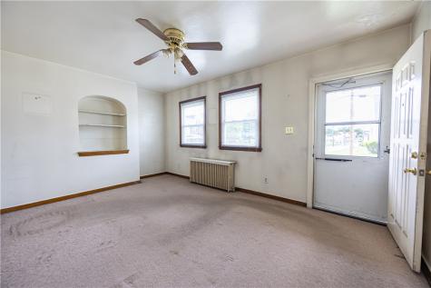 242-244 Center Street Springdale Boro PA 15144