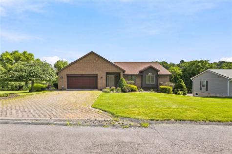 1174 Zucco Lane Greater Johnstown School District PA 15905