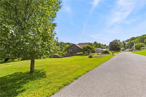 1174 Zucco Lane Greater Johnstown School District PA 15905