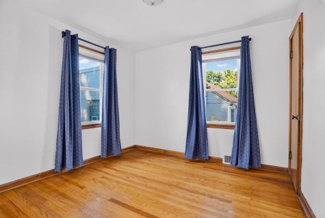 642 Dewey Avenue Bridgeville PA 15017