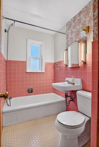 642 Dewey Avenue Bridgeville PA 15017