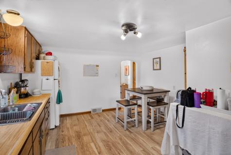 642 Dewey Avenue Bridgeville PA 15017