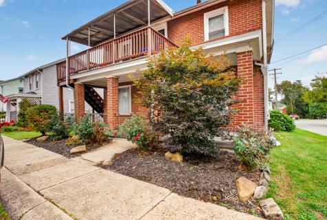 642 Dewey Avenue Bridgeville PA 15017