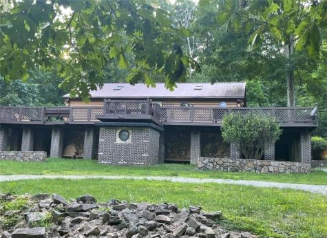 323 Dinner Bell Ohiopyle Road Henry Clay Township PA 15437