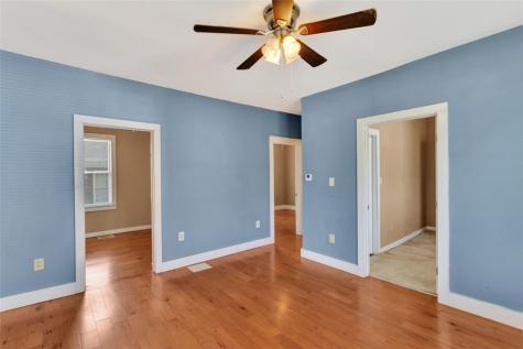 828 John Street Smith PA 15054
