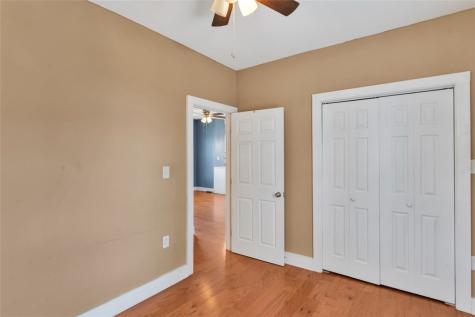 828 John Street Smith PA 15054