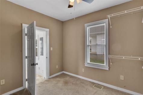 828 John Street Smith PA 15054