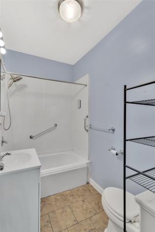 828 John Street Smith PA 15054