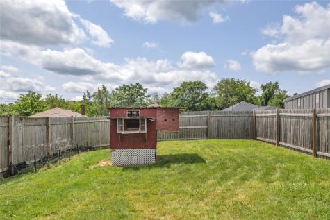 828 John Street Smith PA 15054