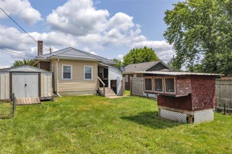 828 John Street Smith PA 15054