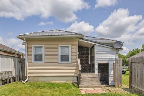 828 John Street Smith PA 15054