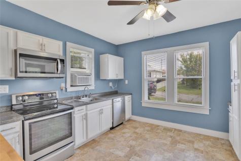 828 John Street Smith PA 15054