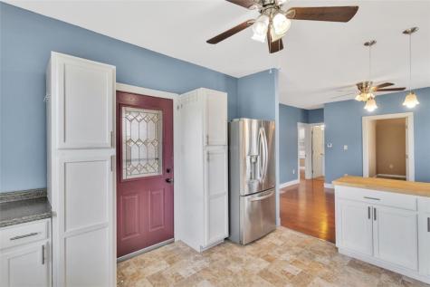 828 John Street Smith PA 15054