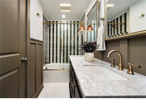 6835 Penham Place Point Breeze PA 15208