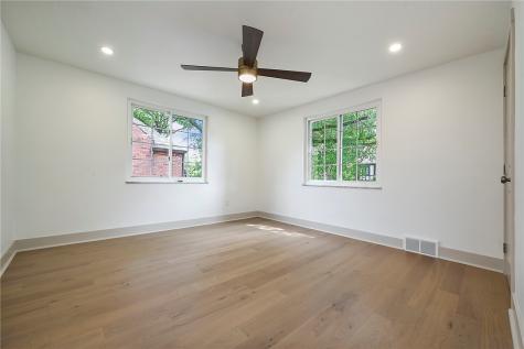 6835 Penham Place Point Breeze PA 15208