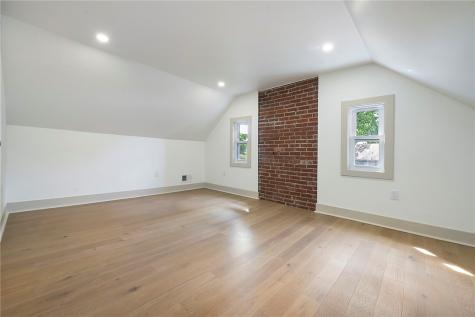 6835 Penham Place Point Breeze PA 15208