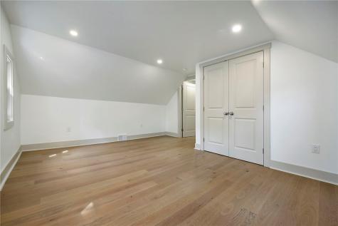 6835 Penham Place Point Breeze PA 15208