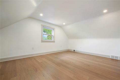 6835 Penham Place Point Breeze PA 15208