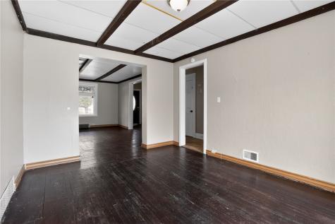 121 Clairtonica Street Crafton Heights PA 15205