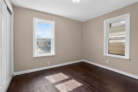 121 Clairtonica Street Crafton Heights PA 15205
