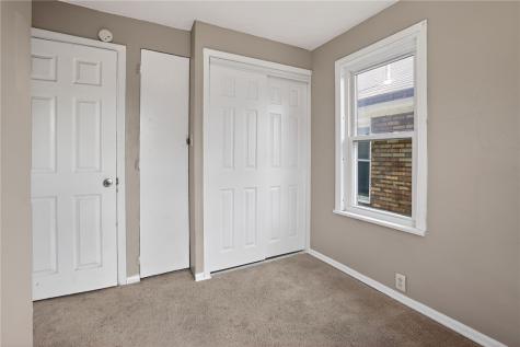 121 Clairtonica Street Crafton Heights PA 15205