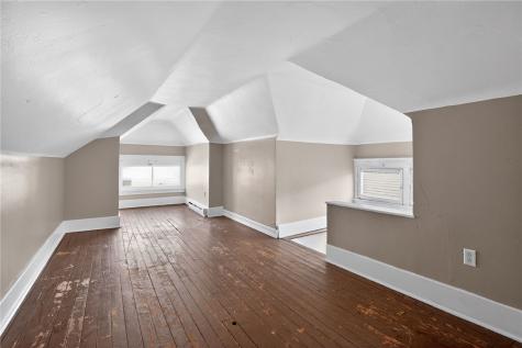 121 Clairtonica Street Crafton Heights PA 15205