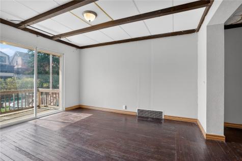 121 Clairtonica Street Crafton Heights PA 15205