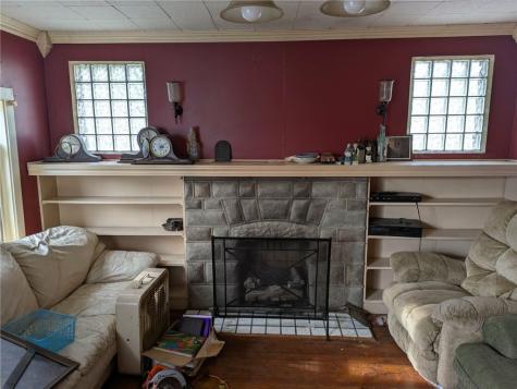 212 Fayette Avenue Luzerne Township PA 15444