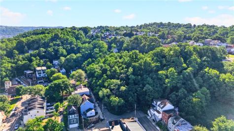 5334 Wickliff Street Lawrenceville PA 15201