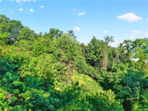 5334 Wickliff Street Lawrenceville PA 15201