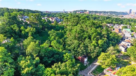 5334 Wickliff Street Lawrenceville PA 15201
