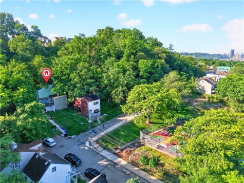 5334 Wickliff Street Lawrenceville PA 15201