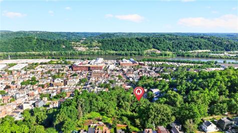 5334 Wickliff Street Lawrenceville PA 15201