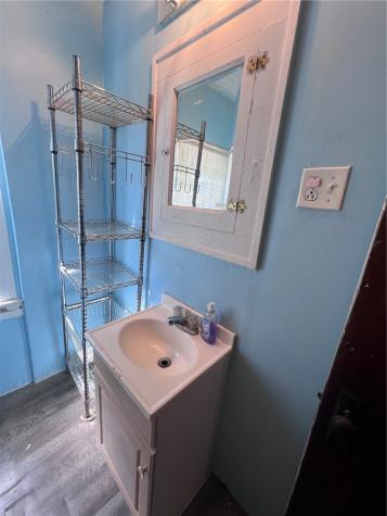 509 Norwood New Castle PA 16105