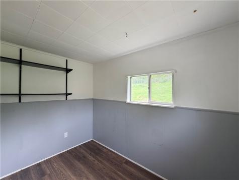 33 Hubbard Road Smith PA 15021